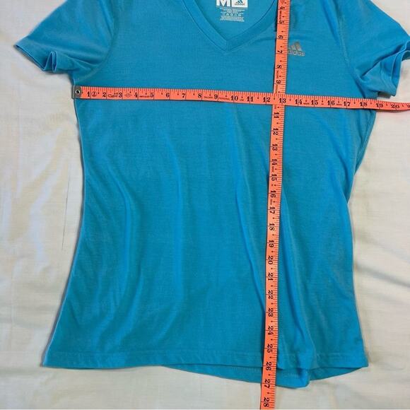 Adidas Women's Medium Ultimate Tee Blue V-Neck Short Sleeve T-Shirt - Picture 3 of 4